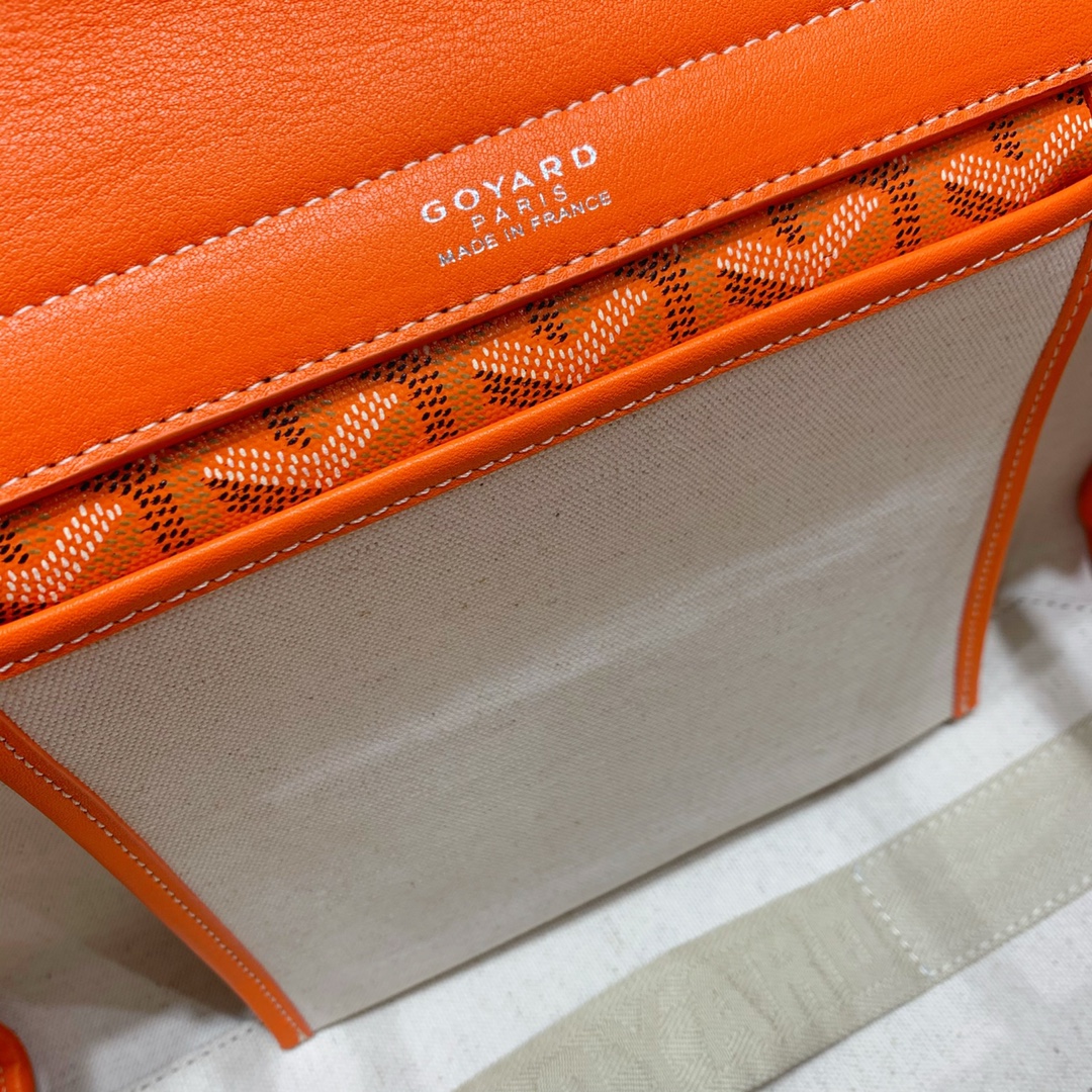 Rouette Souple Shoulder Bag In Orange